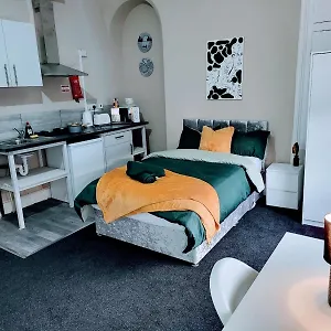 Burns Street - Sleep Rest Aparthotel
